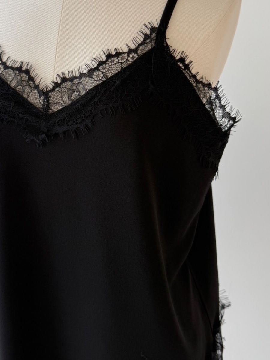 【予約:11月中旬】Asymmetry Lace Camisole/60251001014