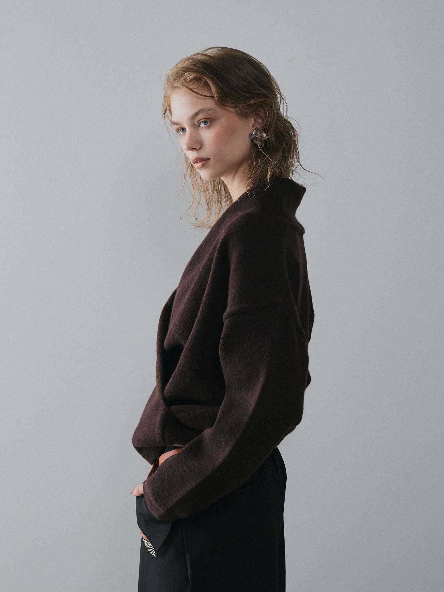 【予約:11月中旬】
Wrap Knit/60251009018