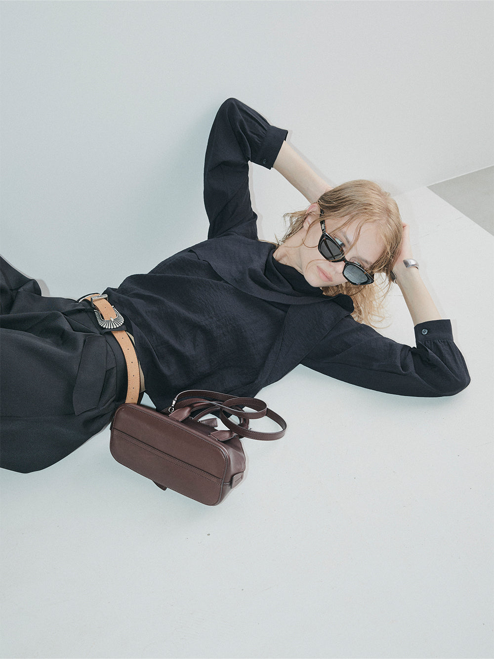 【予約:11月中旬】Fluid Flow Blouse/60251001013