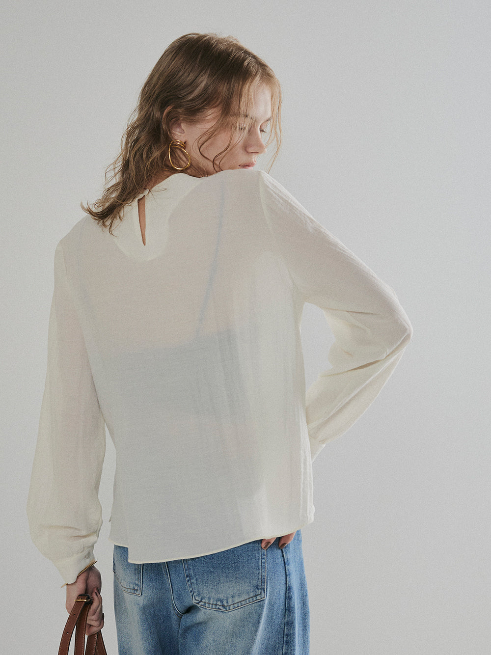 【予約:11月中旬】Fluid Flow Blouse/60251001013