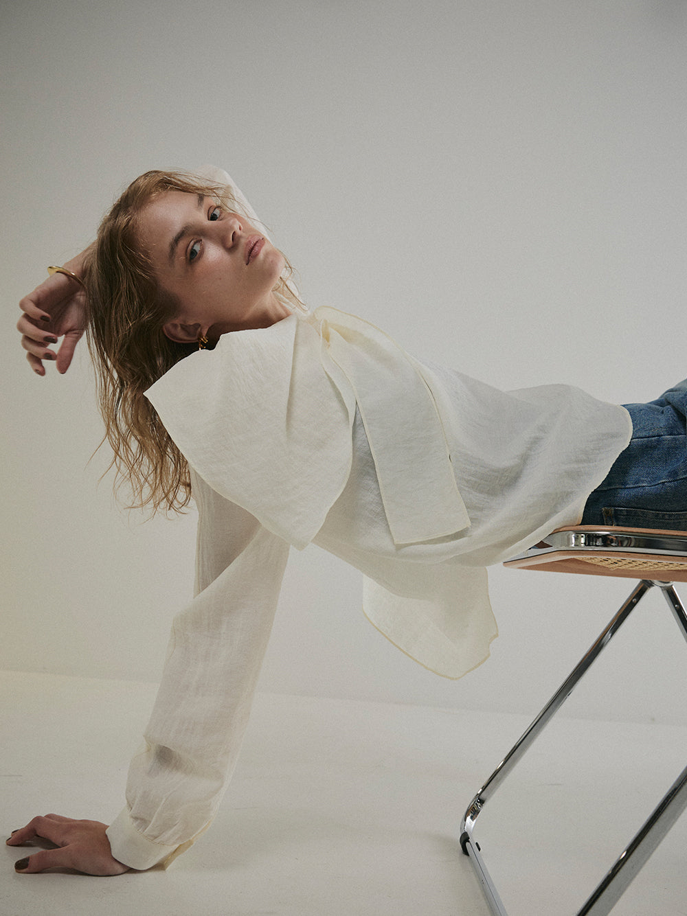 【予約:11月中旬】Fluid Flow Blouse/60251001013