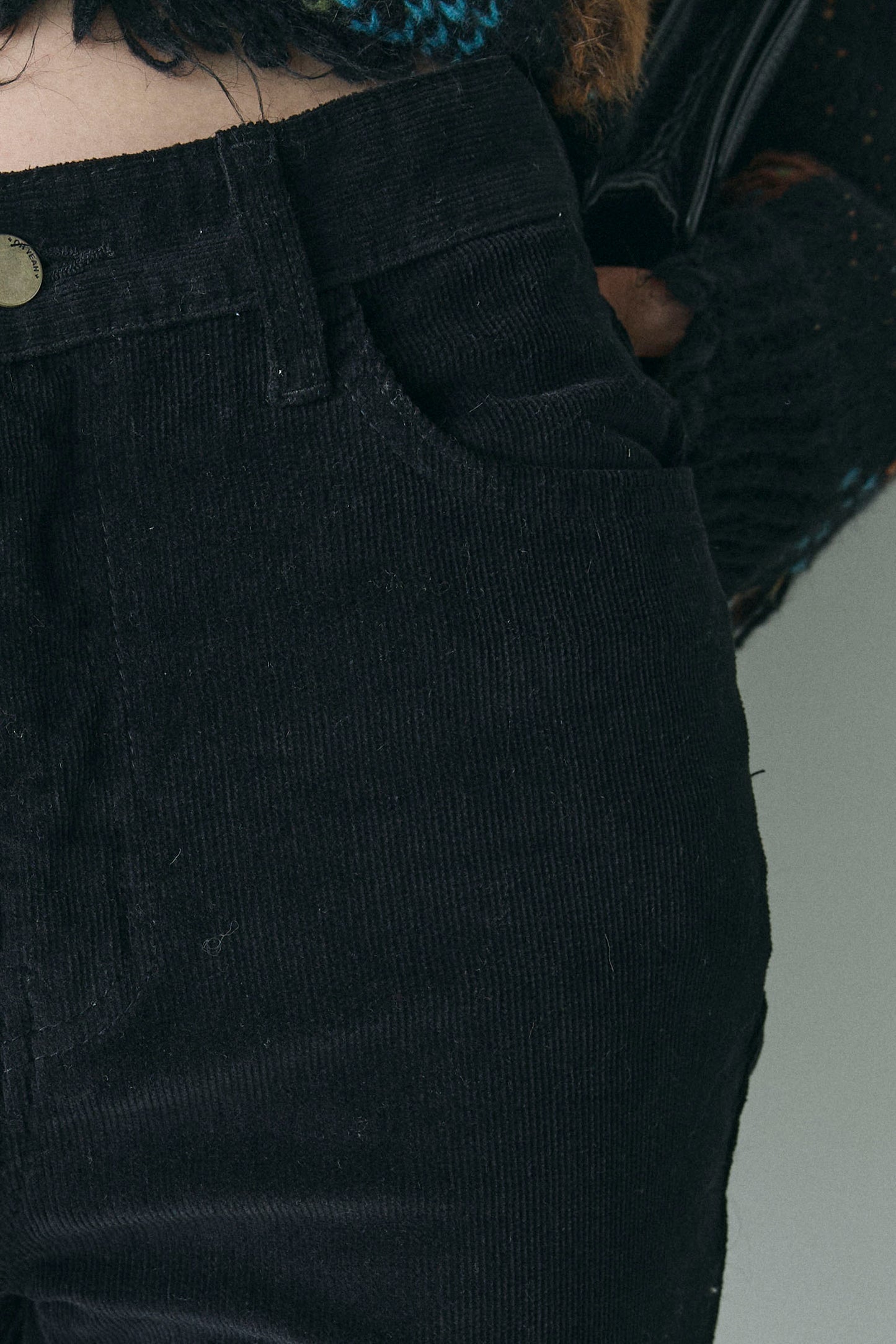 【予約：1月下旬〜2月上旬】Corduroy Flared Pants／60251103052