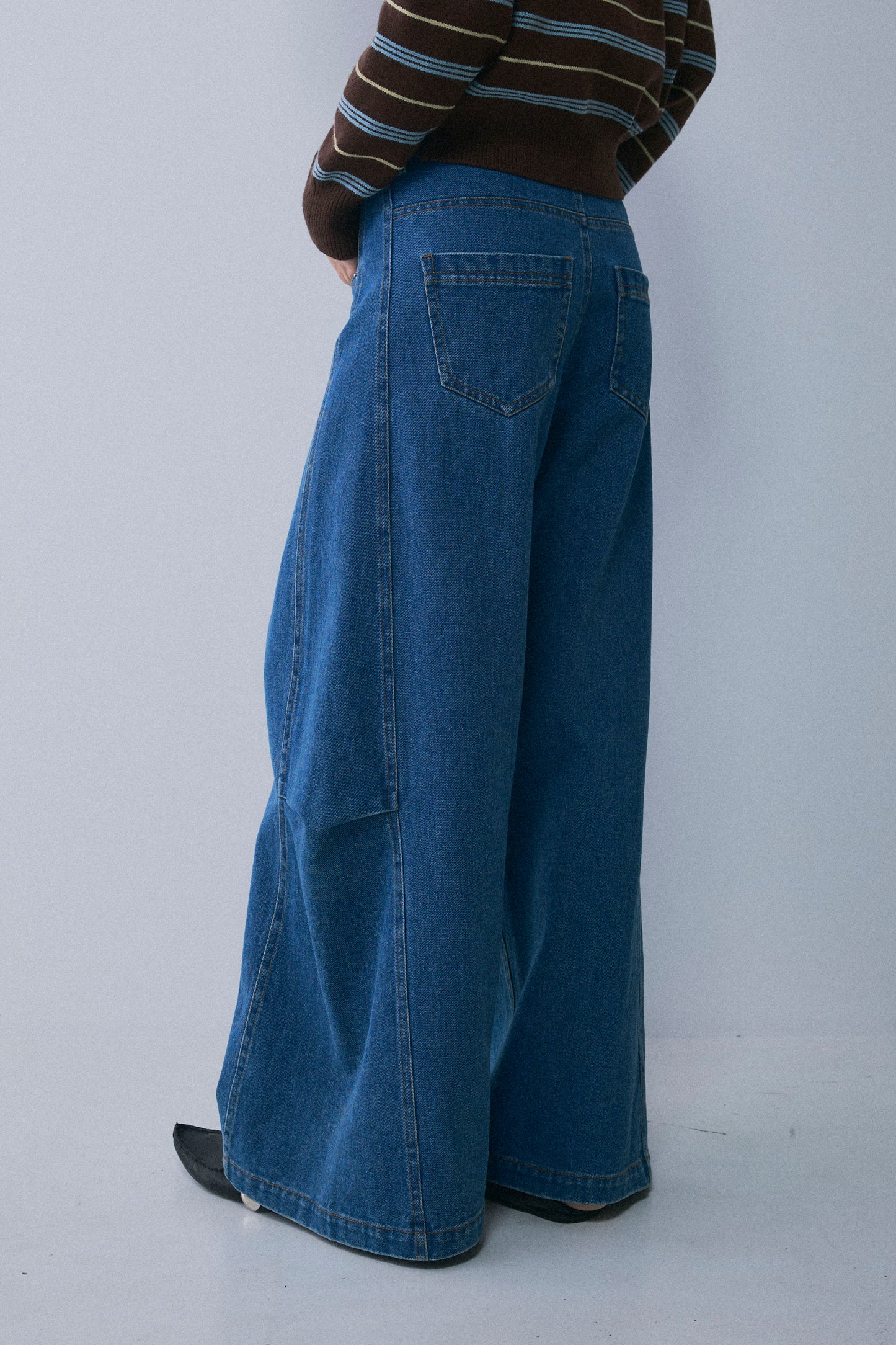 【予約：2月中旬】Structured Wide Denim／M261-33017【SELECT】