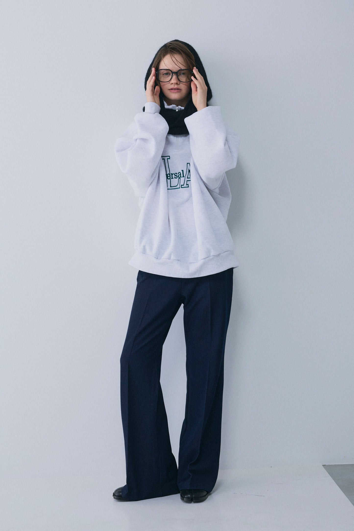 【予約：1月下旬〜2月上旬】Muffler Hood／60251200072