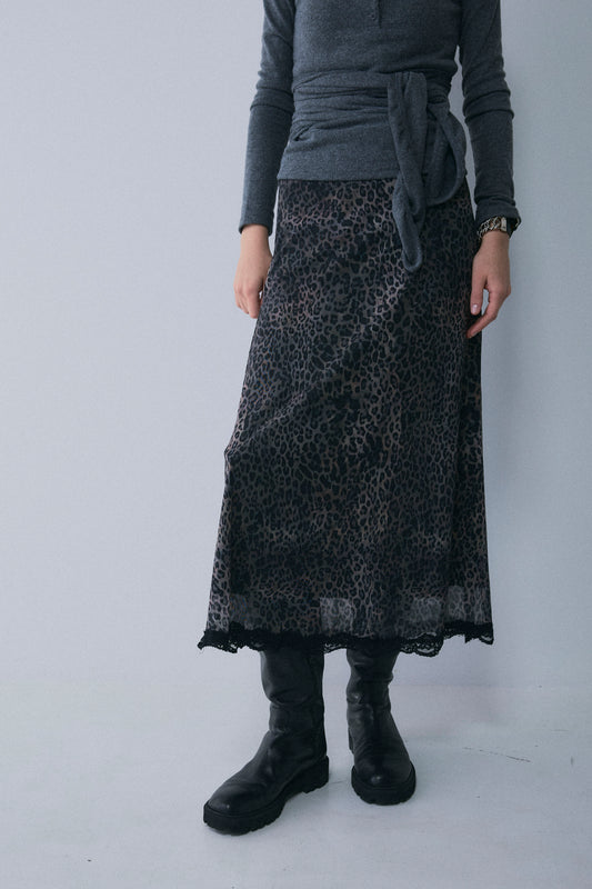 【予約：1月下旬〜2月上旬】Lace-Trim Sheer Leopard Skirt／60251202076