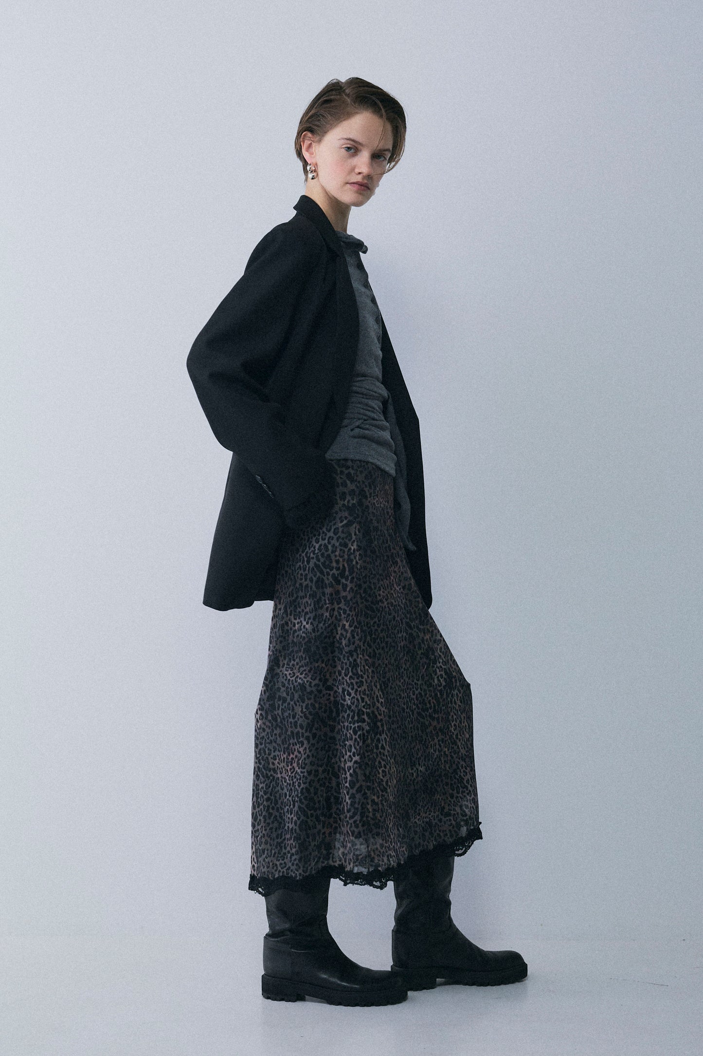 【予約：1月下旬〜2月上旬】Lace-Trim Sheer Leopard Skirt／60251202076