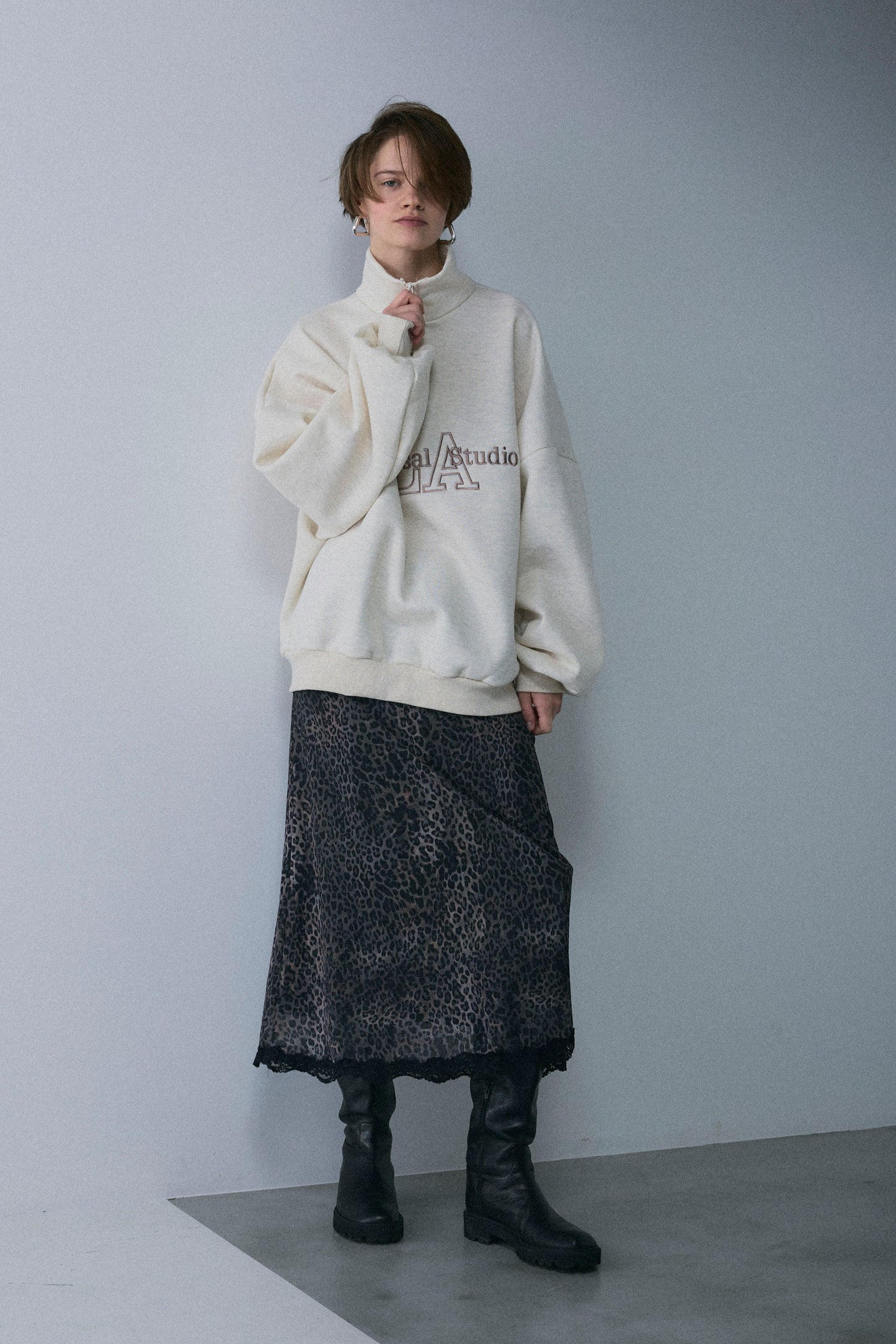 【予約：1月下旬〜2月上旬】Lace-Trim Sheer Leopard Skirt／60251202076