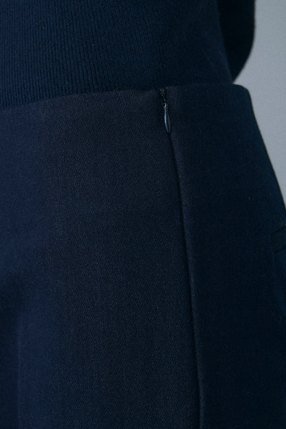 【予約：1月下旬〜2月上旬】Denim-Like Bootcut Pants／60251203069