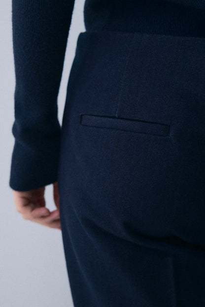 【予約：1月下旬〜2月上旬】Denim-Like Bootcut Pants／60251203069