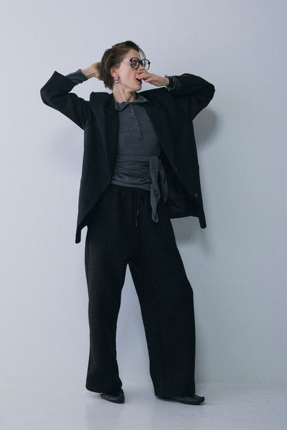 【予約：1月下旬〜2月上旬】Bouclé Fleece Overfit Poodle Pants／60251203070