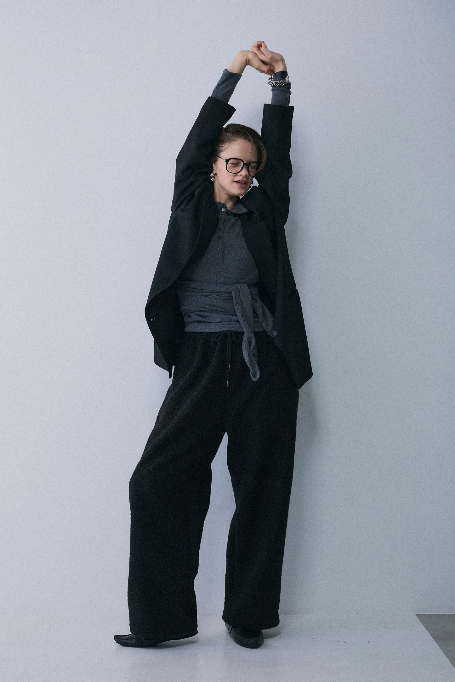 【予約：1月下旬〜2月上旬】Bouclé Fleece Overfit Poodle Pants／60251203070