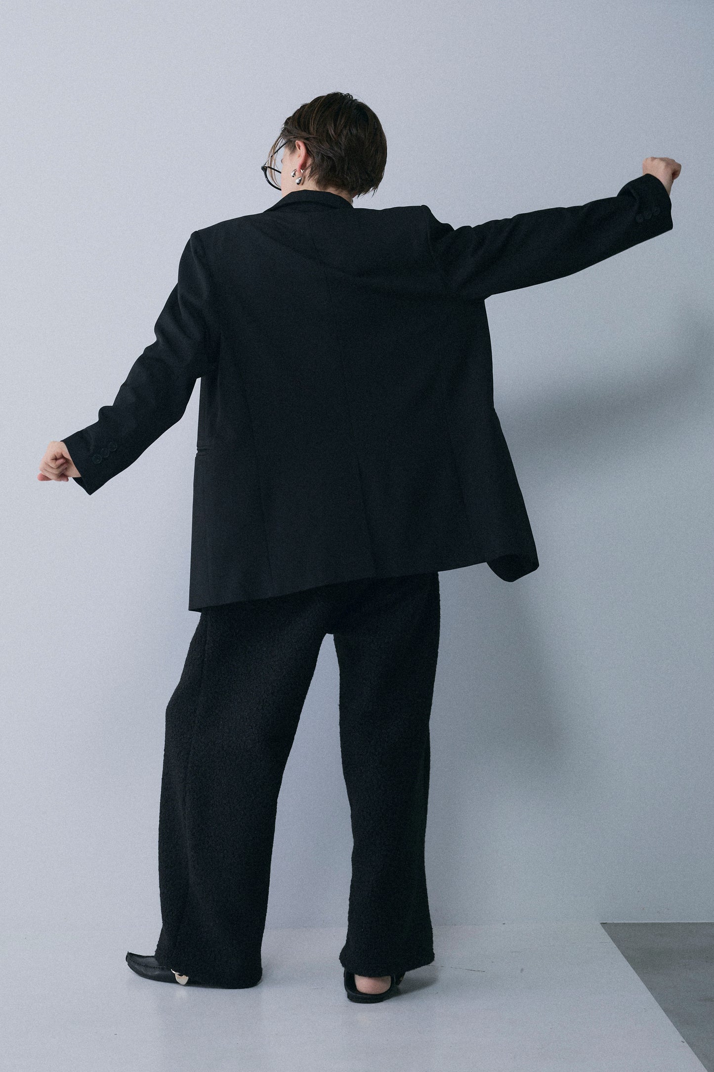 【予約：1月下旬〜2月上旬】Bouclé Fleece Overfit Poodle Pants／60251203070