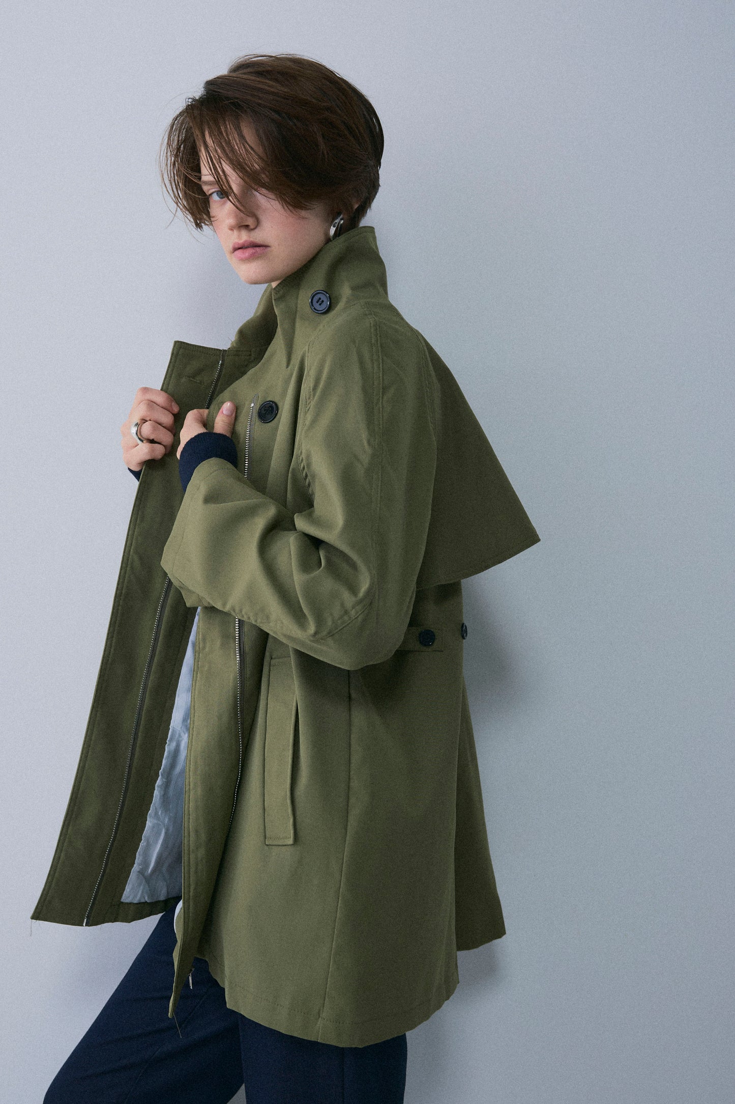 【予約：1月下旬〜2月上旬】A-Line Short Trench Coat／60251204060