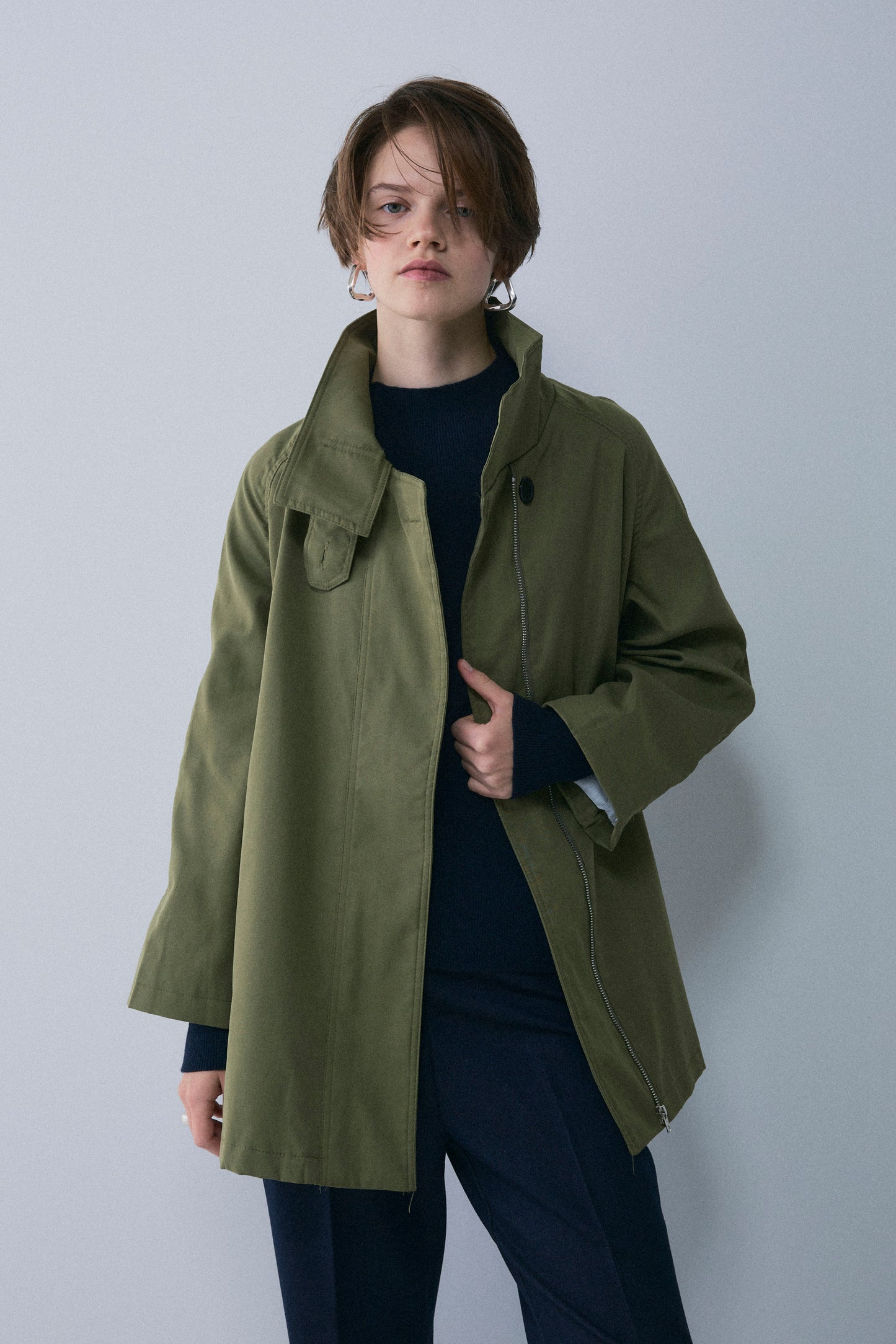 【予約：1月下旬〜2月上旬】A-Line Short Trench Coat／60251204060