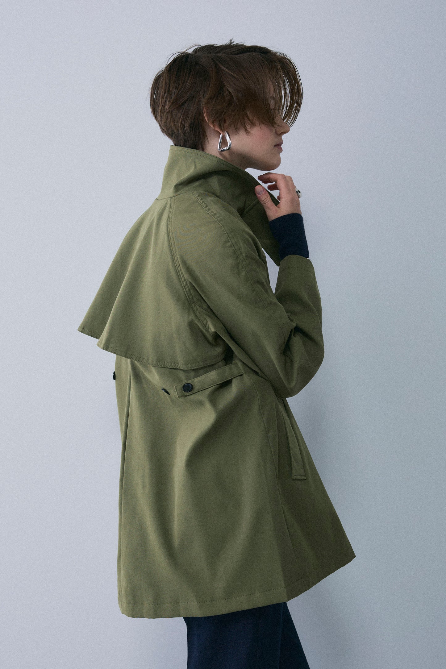 【予約：1月下旬〜2月上旬】A-Line Short Trench Coat／60251204060