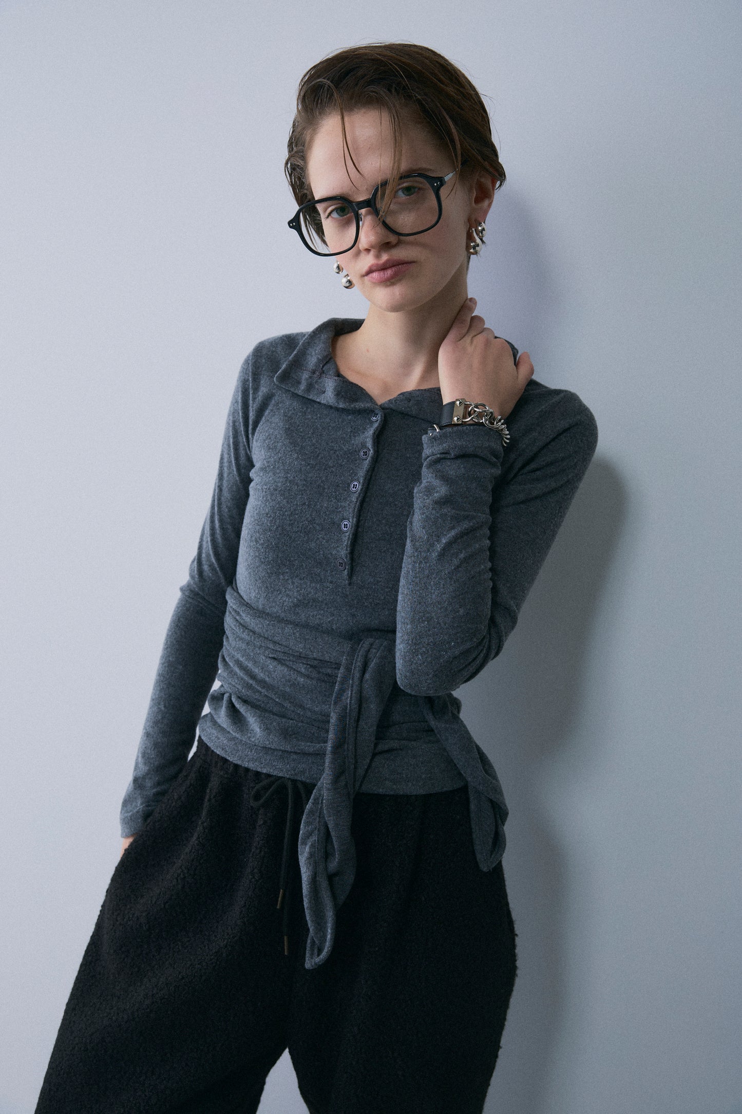 【予約：1月下旬〜2月上旬】Faux Wrap Long T-Shirt／60251208075