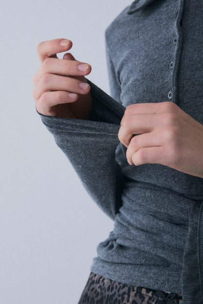 【予約：1月下旬〜2月上旬】Faux Wrap Long T-Shirt／60251208075