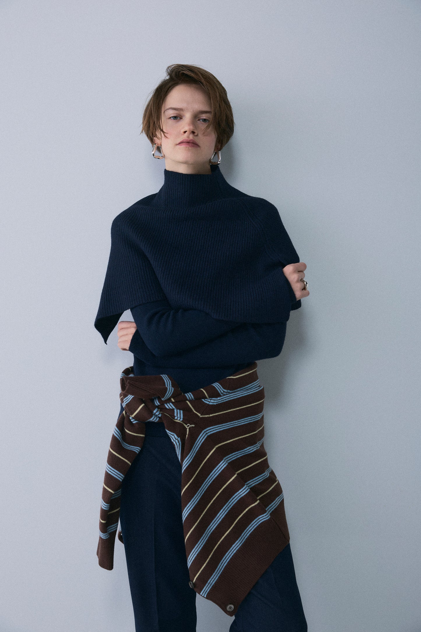 【予約：1月下旬〜2月上旬】Slick Cape Knit Set／60251209065