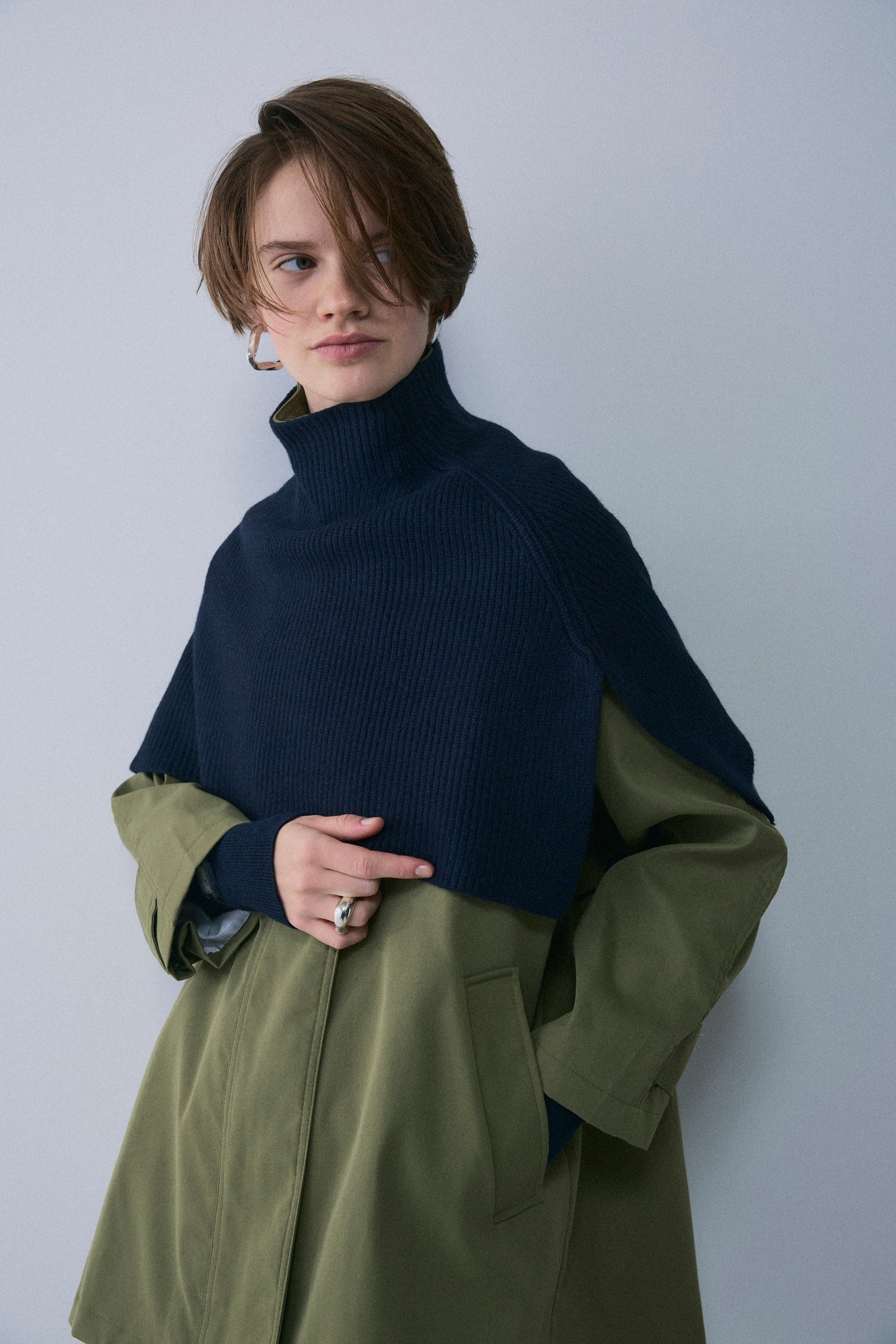 【予約：1月下旬〜2月上旬】Slick Cape Knit Set／60251209065