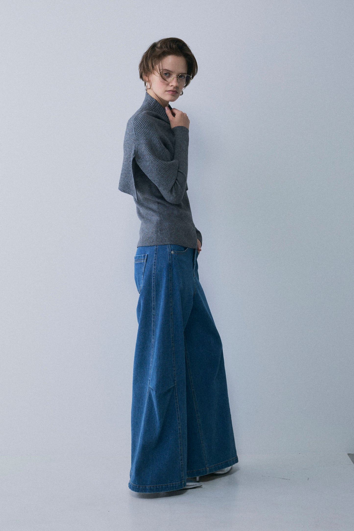 【予約：1月下旬〜2月上旬】Slick Cape Knit Set／60251209065