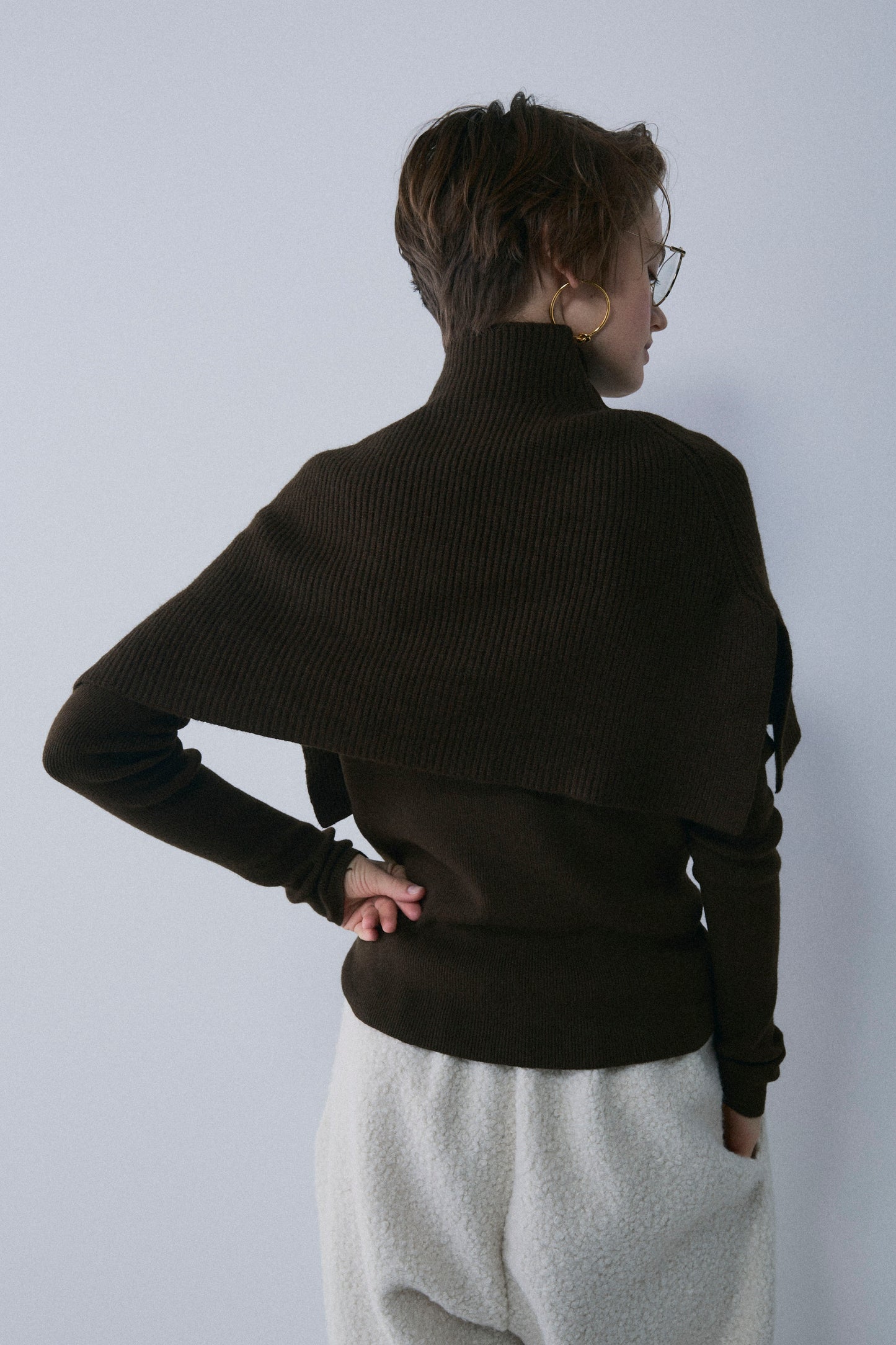 【予約：1月下旬〜2月上旬】Slick Cape Knit Set／60251209065