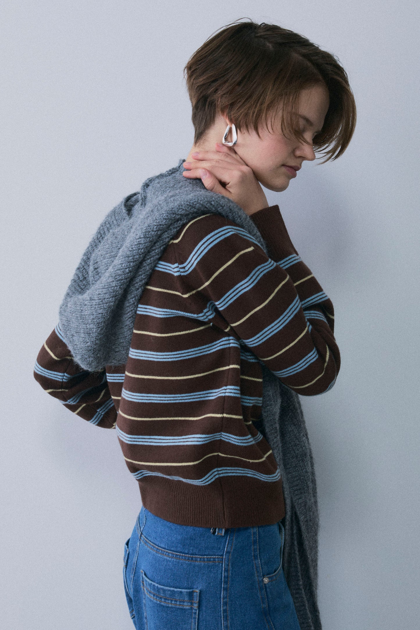 【予約：1月下旬〜2月上旬】Unique Stripe Knit Cardigan／60251209066
