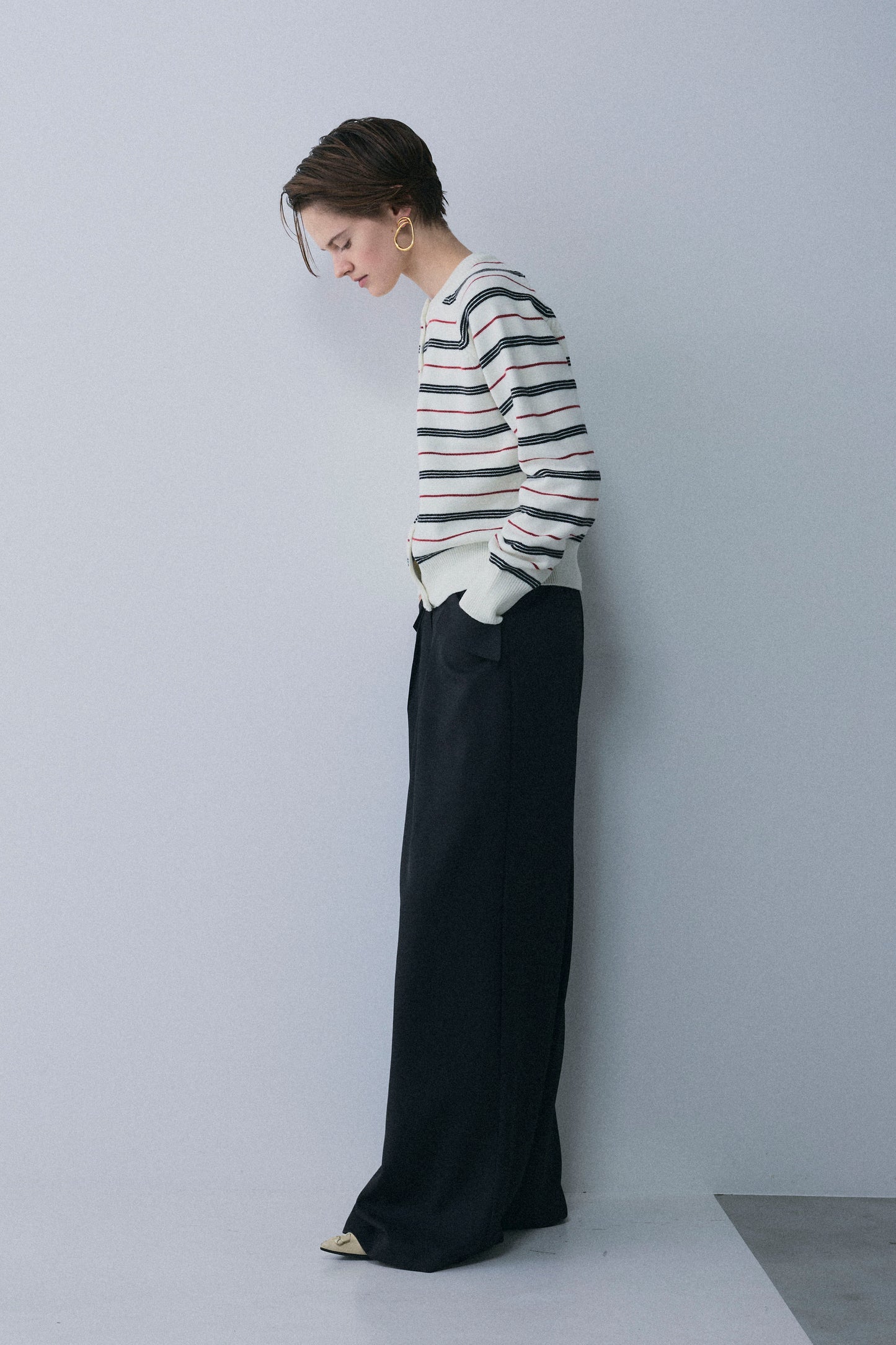 【予約：1月下旬〜2月上旬】Unique Stripe Knit Cardigan／60251209066