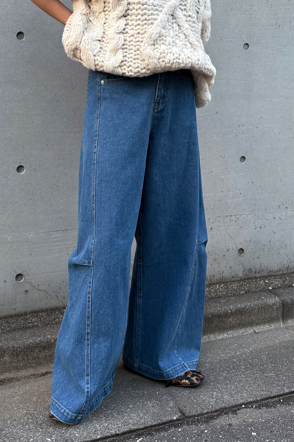 【予約：2月中旬】Structured Wide Denim／M261-33017【SELECT】