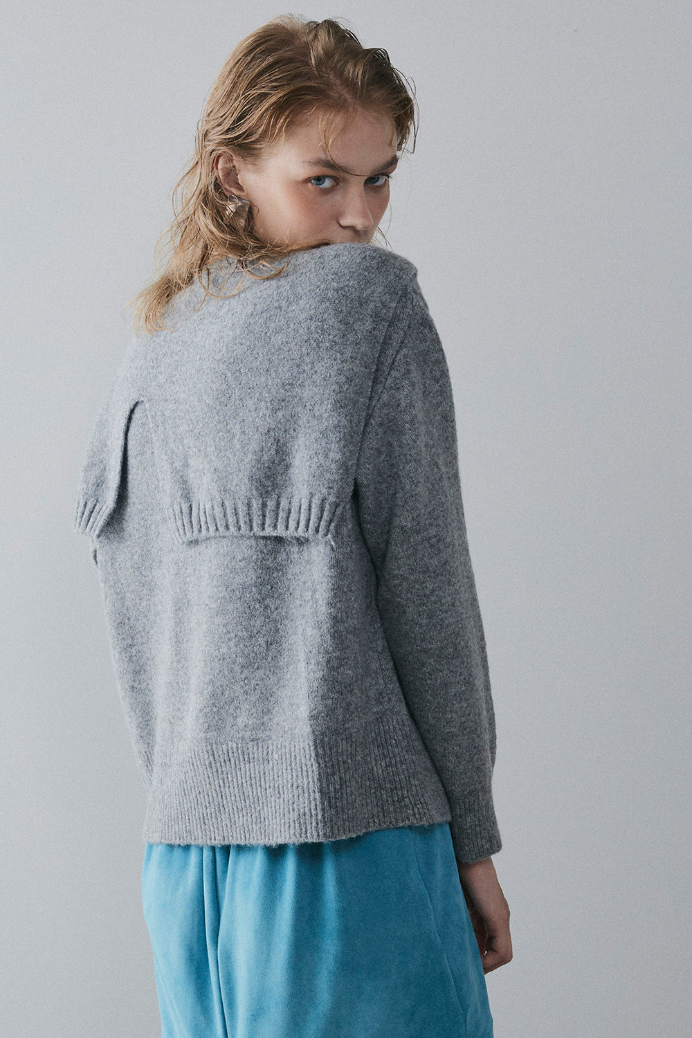 【予約：1月下旬〜2月上旬】Layered Knit Ensemble／60251009017