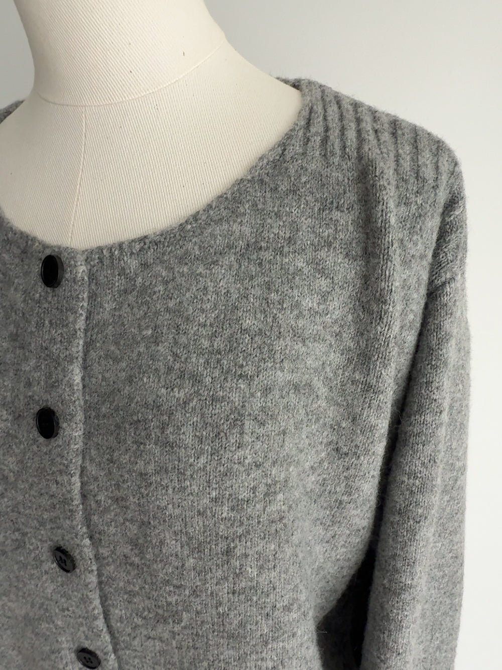 【予約：1月下旬〜2月上旬】Layered Knit Ensemble／60251009017