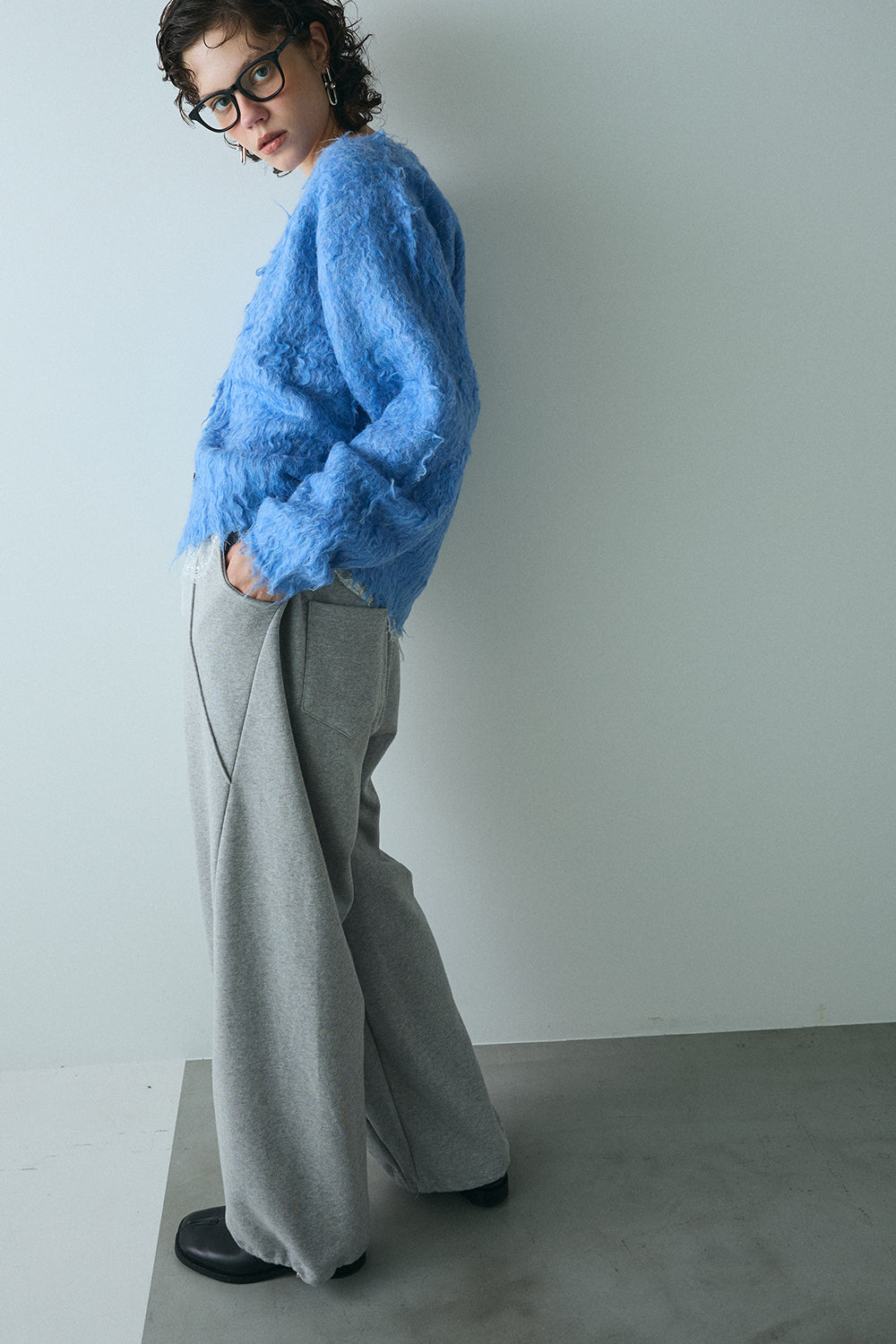 【予約：1月下旬〜2月上旬】Curved Sweat Pants／60251003027
