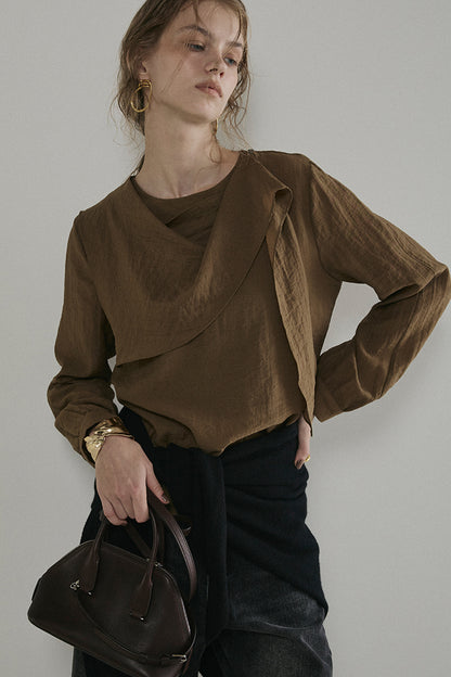【予約：1月下旬〜2月上旬】Fluid Flow Blouse／60251001013