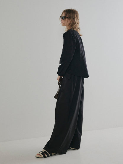 【予約：11月中旬】Fluid Flow Blouse／60251001013