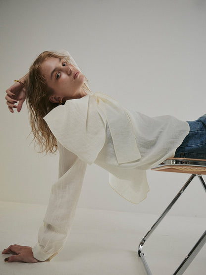 【予約：11月中旬】Fluid Flow Blouse／60251001013
