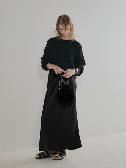 【予約：12月中旬】Satin Narrow Skirt／60251002022