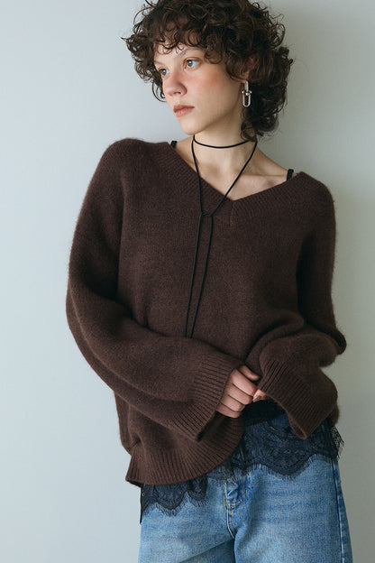 【予約：12月中旬】Asymmetry Lace Camisole／60251001014