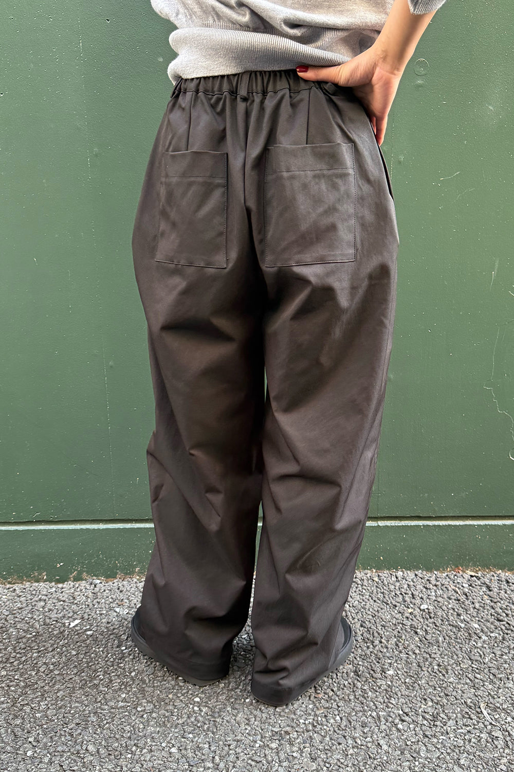 【予約：1月下旬〜2月上旬】Forge Tuck Pants／60251003028