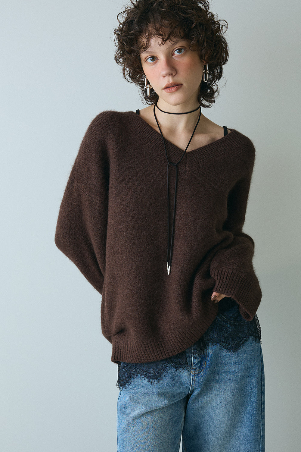 【予約：12月中旬】Asymmetry Lace Camisole／60251001014