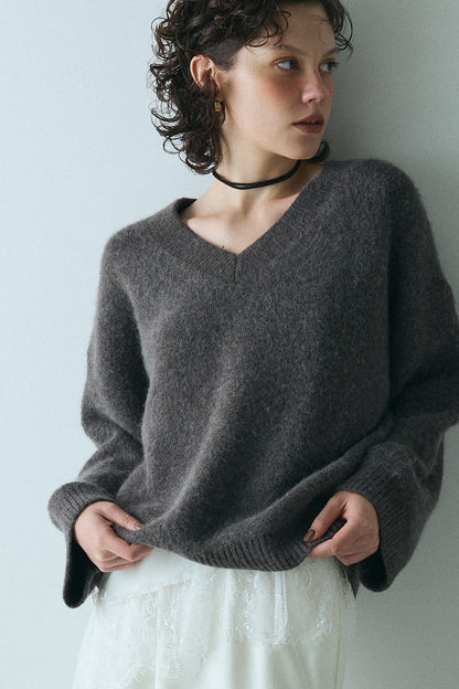 【予約：12月中旬】Asymmetry Lace Camisole／60251001014