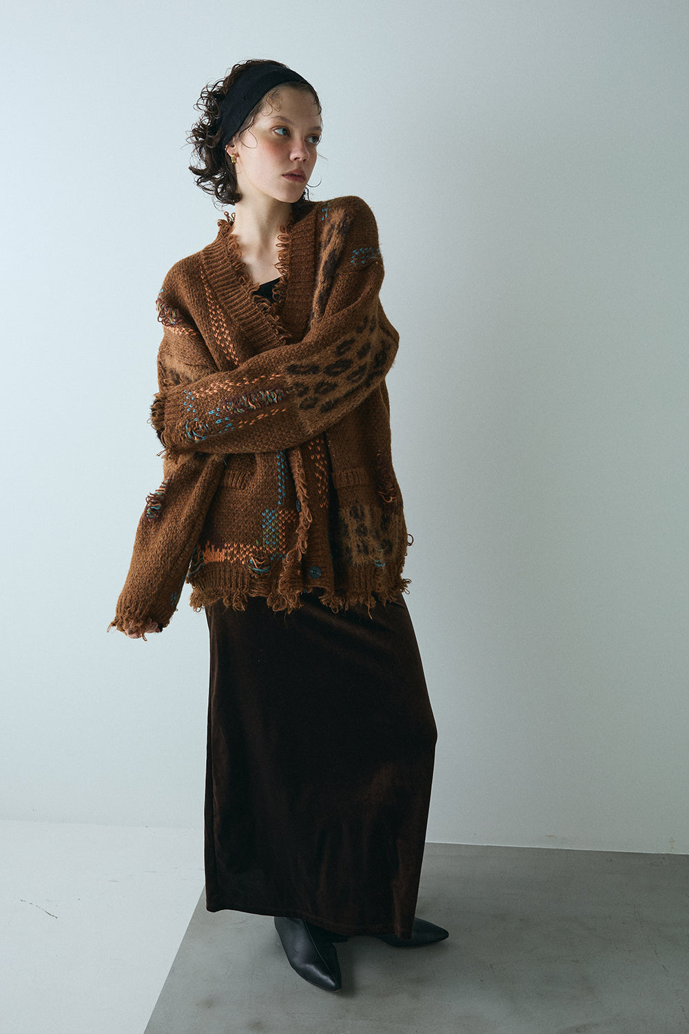 【予約：1月下旬〜2月上旬】Velvet Long Skirt／60251102053