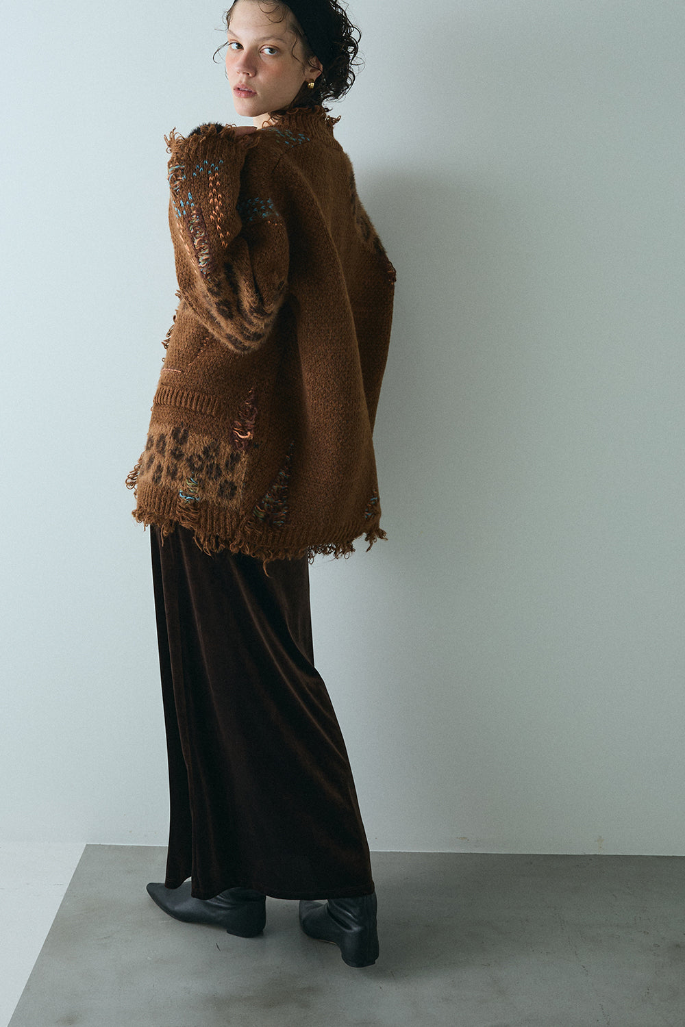 【予約：1月下旬〜2月上旬】Velvet Long Skirt／60251102053