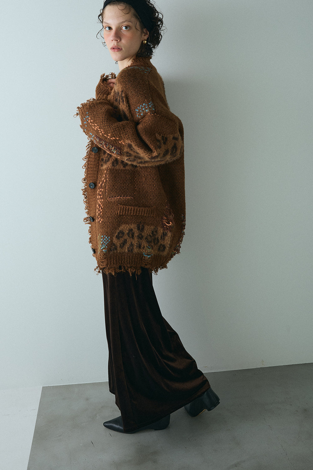 【予約：1月下旬〜2月上旬】Velvet Long Skirt／60251102053