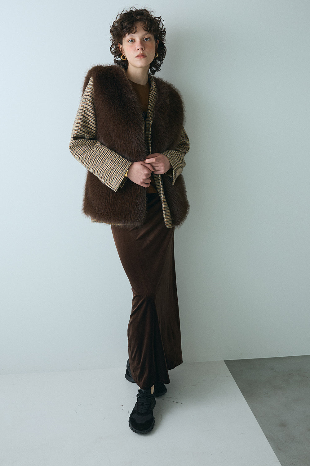 【予約：1月下旬〜2月上旬】Velvet Long Skirt／60251102053