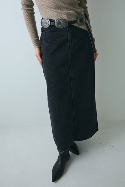 【予約：1月下旬〜2月上旬】Sleek Line Denim Skirt／60251002024