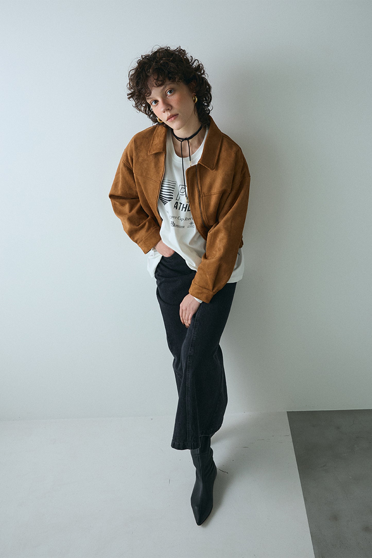 【予約：1月下旬〜2月上旬】Sleek Line Denim Skirt／60251002024