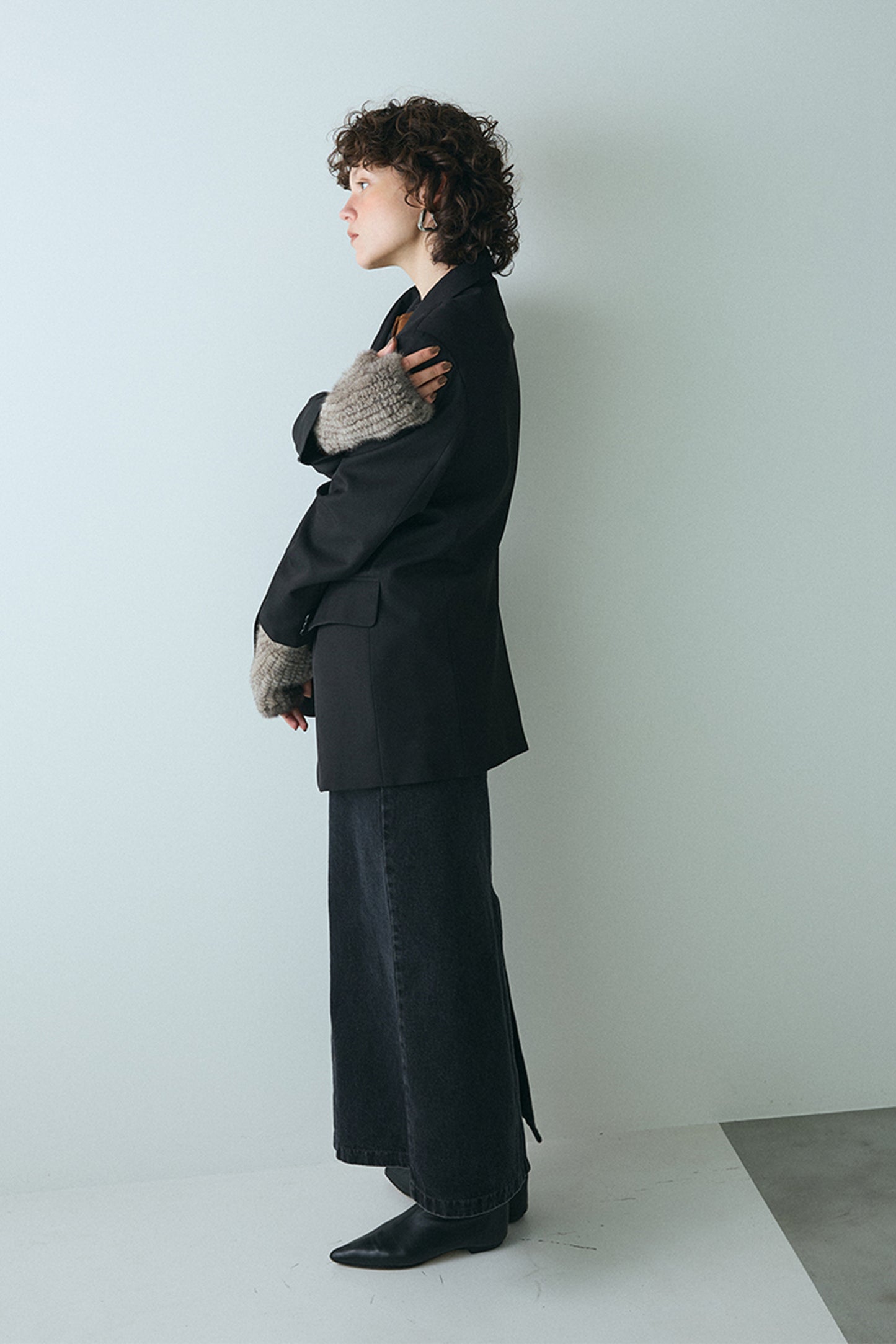 【予約：1月下旬〜2月上旬】Sleek Line Denim Skirt／60251002024