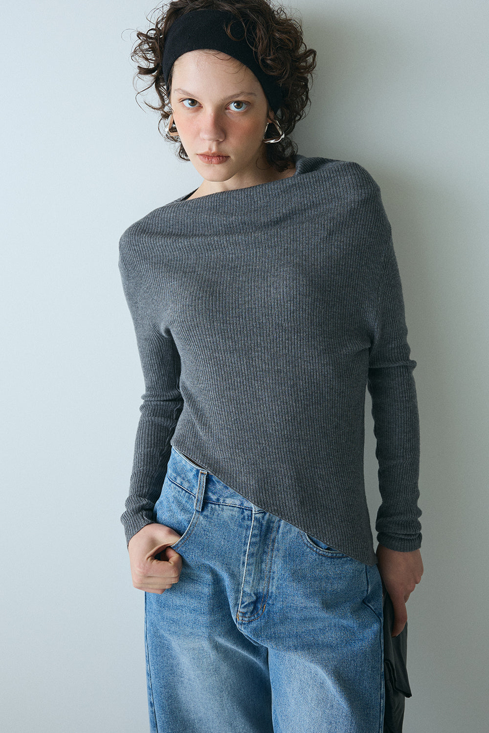 【予約：1月下旬〜2月上旬】Hem Rib Knit／60251108051