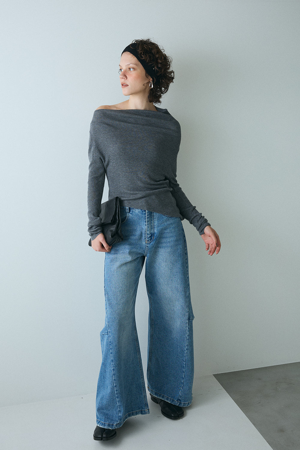 【予約：1月下旬〜2月上旬】Hem Rib Knit／60251108051