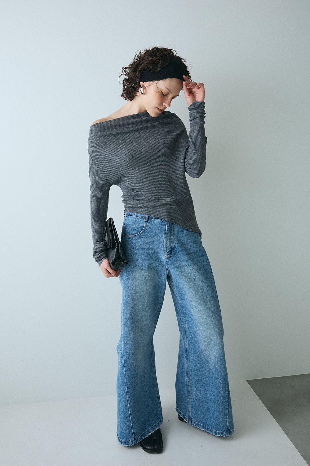【予約：1月下旬〜2月上旬】Hem Rib Knit／60251108051