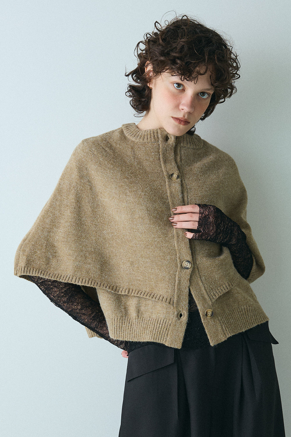 【予約：1月下旬〜2月上旬】Knit Cape Cardigan／60251109043